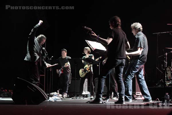 GLENN BRANCA ENSEMBLE - 2011-05-28 - PARIS - Espace Charlie Parker - Grande Halle - 